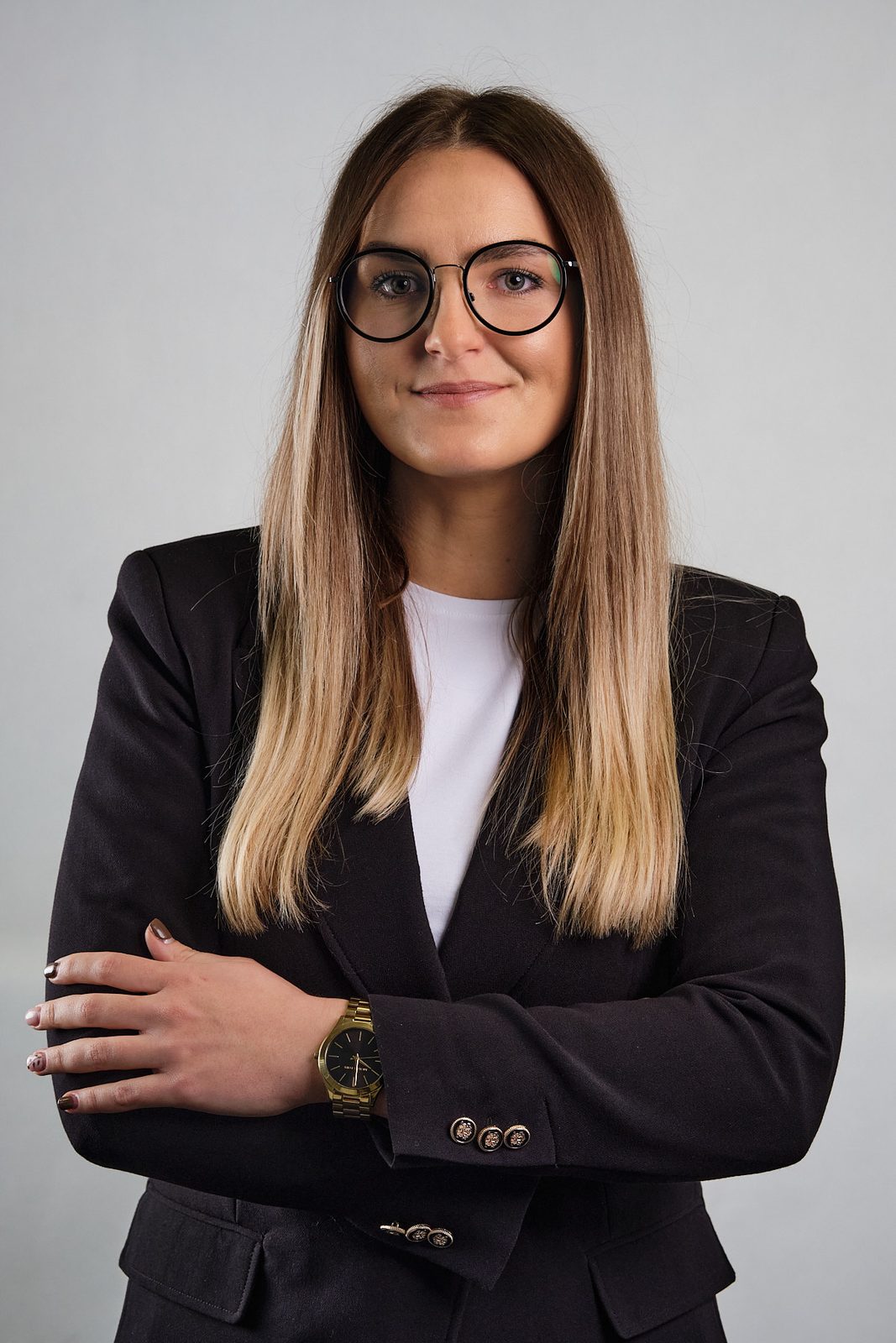 Zdjęcie wizerunkowe członka zespołu – sesja korporacyjna w studio, Katowice